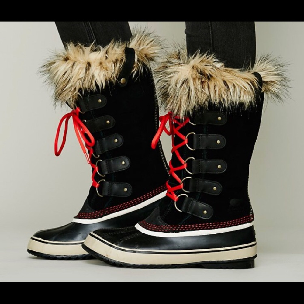 Sorel’s women Joan of Arctic boots